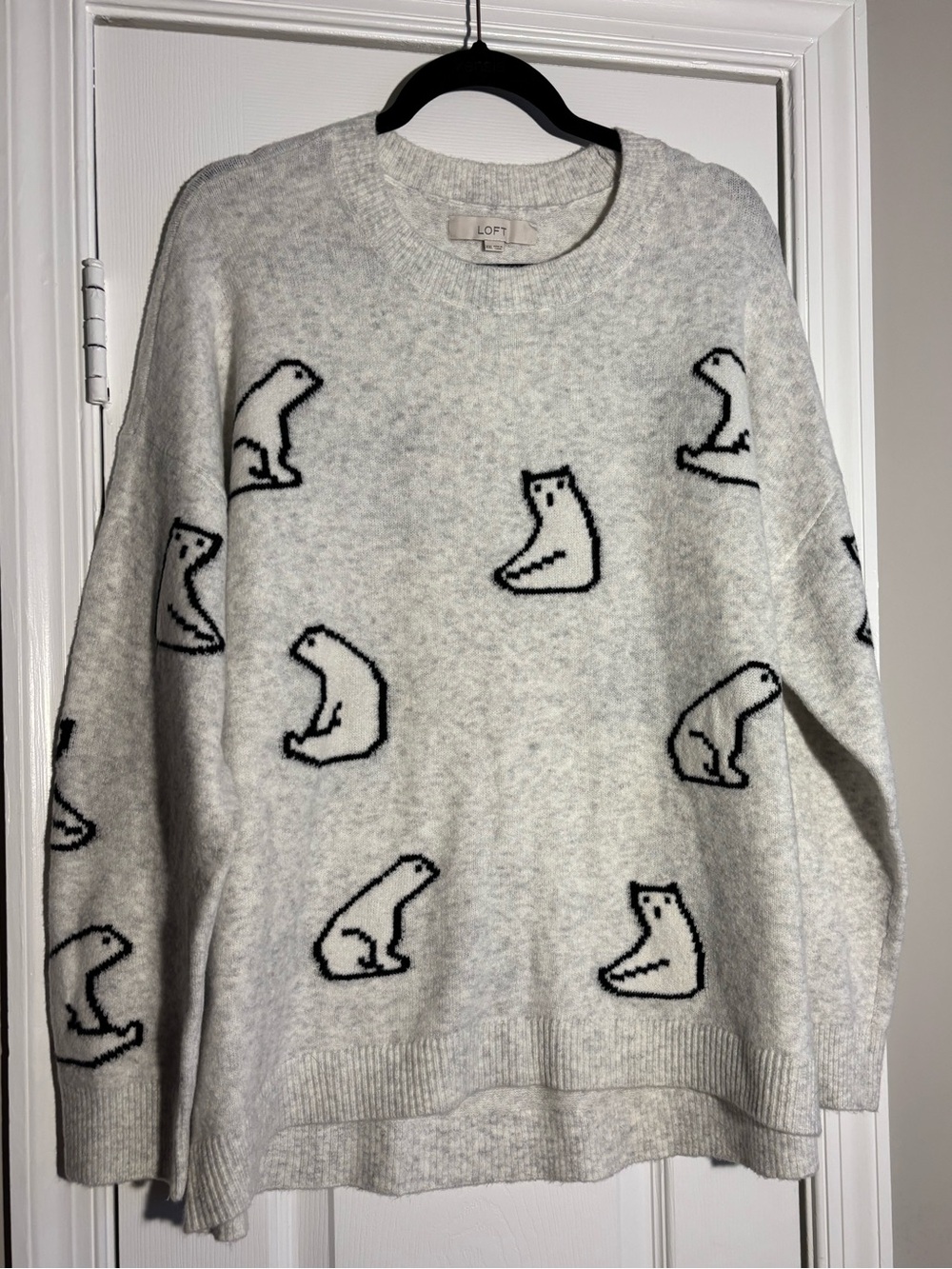 BNWOT LOFT Cozy Polar Bear Pattern Crewneck Sweater - Light Gray size XL